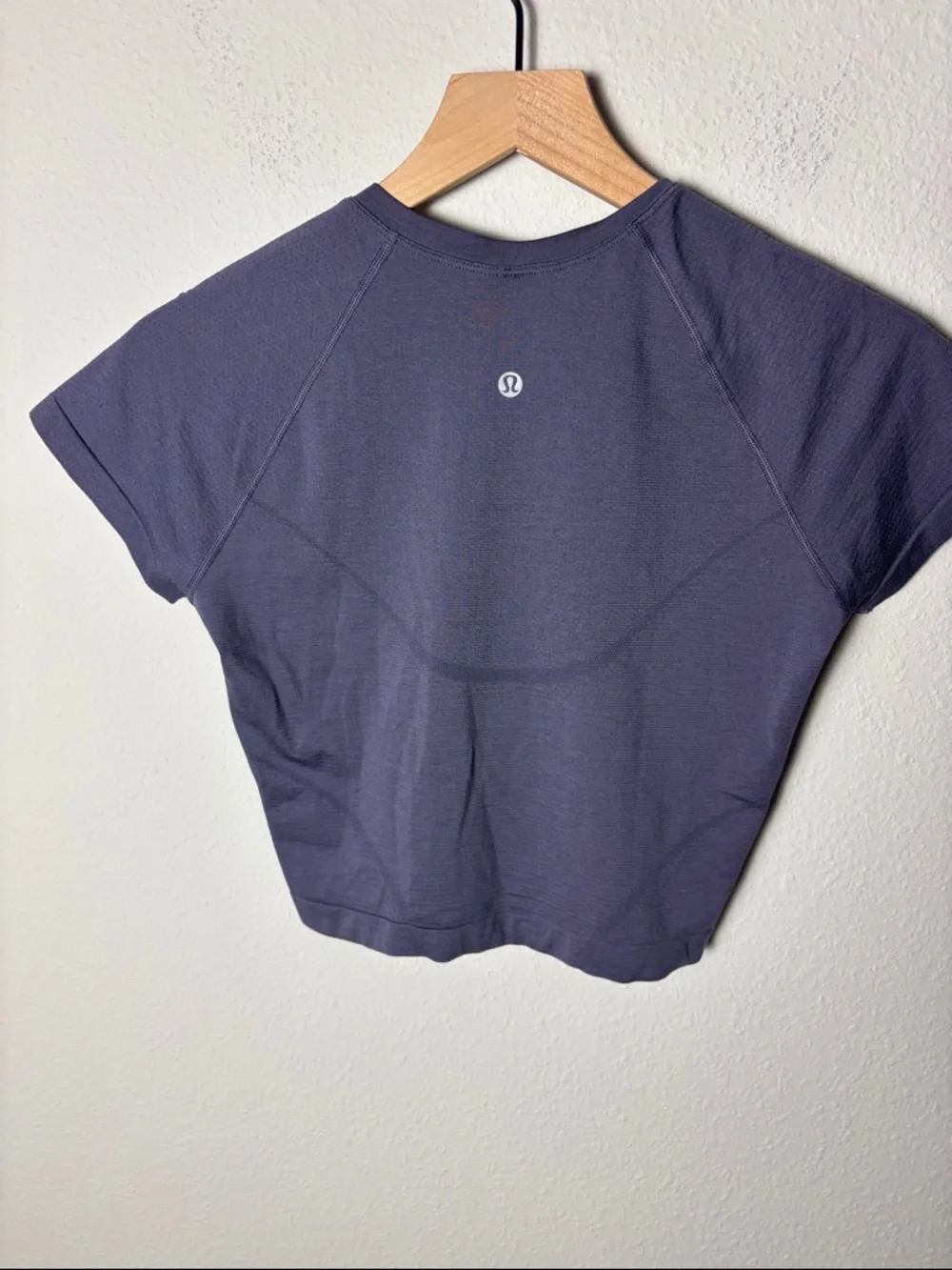 Lululemon Swiftly Tech Cropped Short-Sleeve Shirt 2.0 Nightfall W3GZHS - Picture 2 of 3
